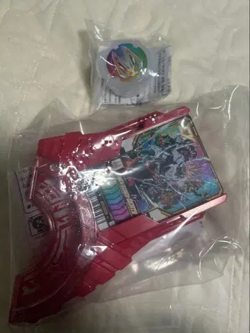 가면라이더 기츠 DX 원네스 레이즈 버클 & 기츠 원네스 코어 ID