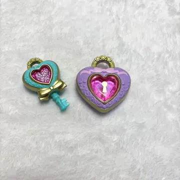 프리티홀릭 하트키라리락 큐어즈큔 큐어키스