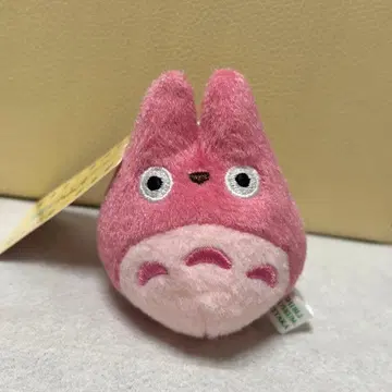 새상품 지브리 미술관 한정판 무세오 토토로 마스코트 키링 핑크