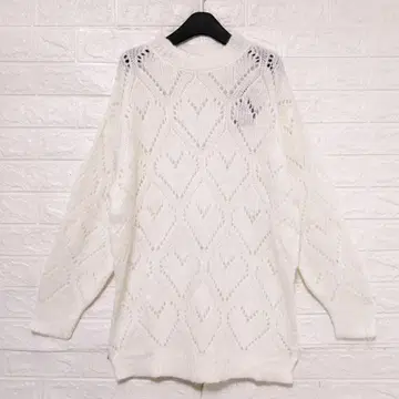 새상품 Alley 하트 무늬 니트 FREE