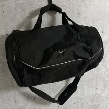 나이키 블랙 보스턴 백 레트로 스포츠 백 블랙 농구 축구