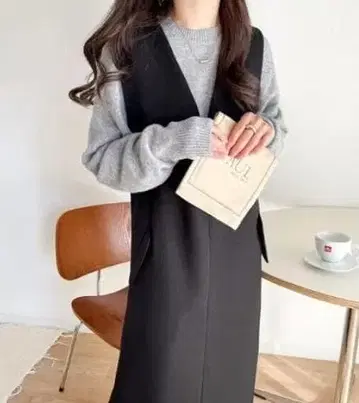 CLASSICAL ELF 클래식 엘프 포켓 V넥 원피스