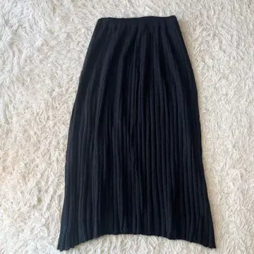 ATON 에이톤 리브 플레어 롱 스커트 모헤어 혼방 블랙 01 니트