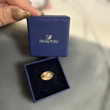 SWAROVSKI 골드 오벌 링