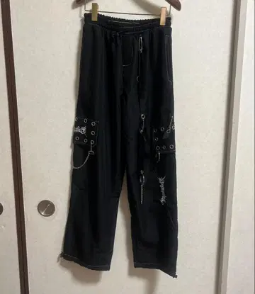 더 실루엣 지뢰 카고 팬츠 블랙