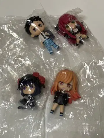 그 비스크 돌은 사랑을 한다 가챠가챠 피규어 컬렉션