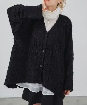 la belle Etude/페더얀 니트 가디건