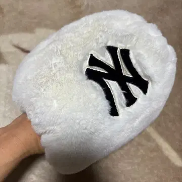 화이트 퍼 뉴욕 양키스 장갑이 되는 웨스트 파우치 MLB