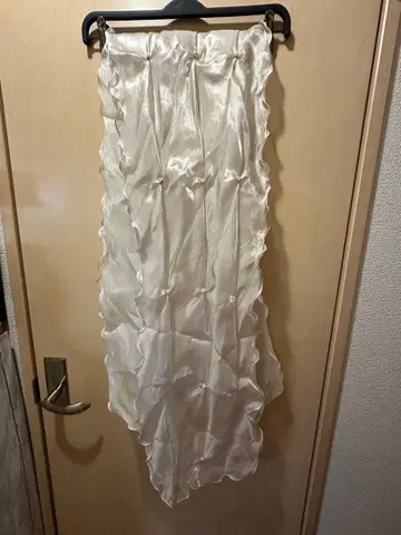 아이보리 프릴 쉬폰 롱 스톨