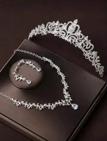 브라이덜 액세서리 세트 티아라 목걸이 귀찌
