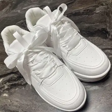 통굽 스니커즈 리본 탈부착 가능