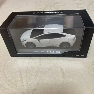 도요타 PRIUS 미니카 화이트