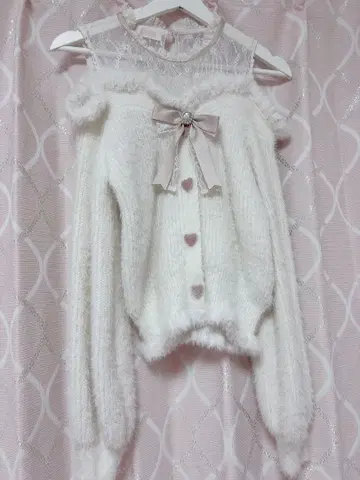 LIZLISA 레이어드 스타일 어깨 트임 니트 화이트