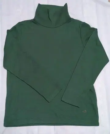 그린 터틀넥 긴팔 니트