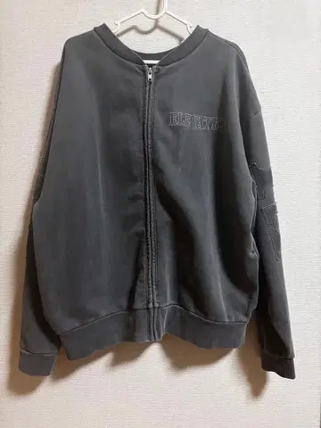 ELEVATE 자수 그레이 트레이닝복