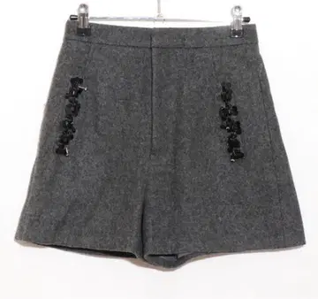 새상품급 질스튜어트 숏팬츠 비쥬 안감 부착 허리 지퍼