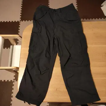 BEAMS 카고 팬츠 6P 블랙