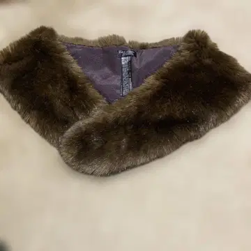 ZARA 브라운 퍼 숄 프리 사이즈