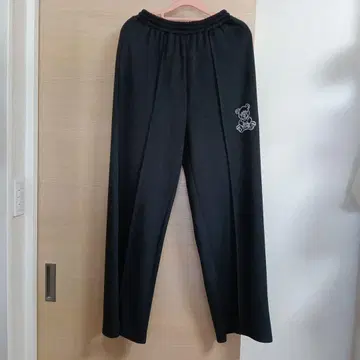 곰 자수 블랙 저지