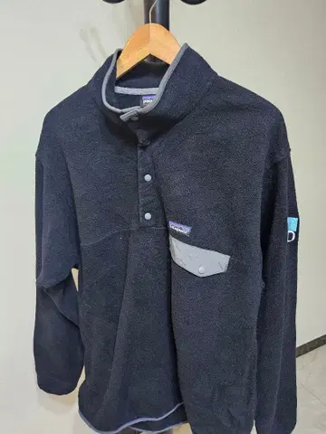 Patagonia 신틸라 스냅T L 자수 로고 KIND