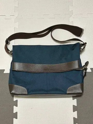 다케오 키쿠치 서드 숄더백 TAKEO KIKUCHI