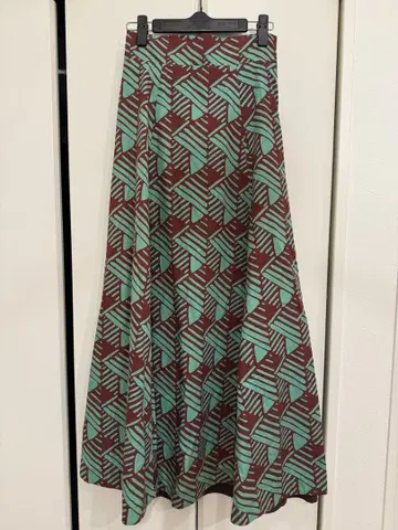 SNIDEL 플레어 롱 스커트