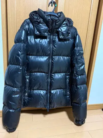 TATRAS 블랙 다운 자켓