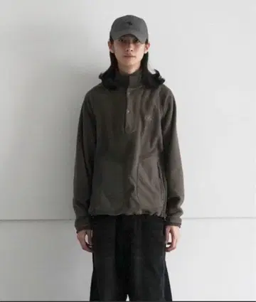 SAN SAN GEAR COMPOUND FLEECE TOP