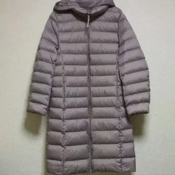 유니클로 울트라 라이트 다운 롱 코트 XL 사이즈 베이지