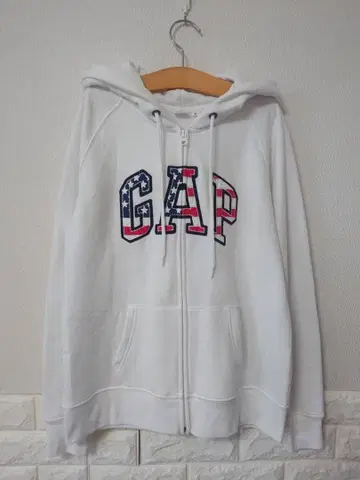 GAP 미국 국기 디자인 풀 집업 후드티