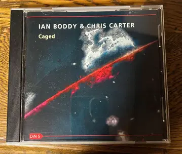 이안 보디 & 크리스 카터 케이지드