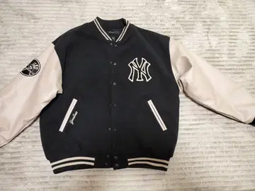 NEW ERA 뉴욕 양키스 패치드 파크 시티 자켓