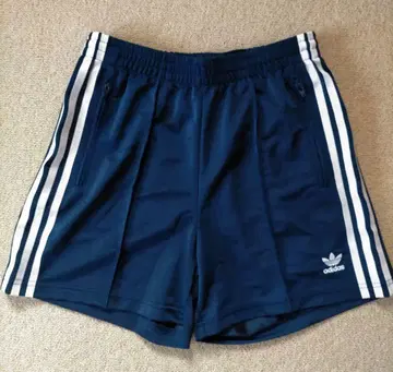 새상품급 아디다스 오리지널스 숏팬츠 S 네이비 여성용