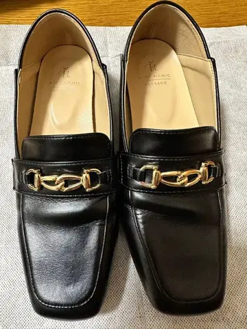 로페피크닉 비트 로퍼 23cm