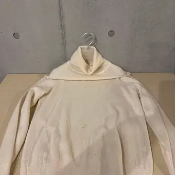 UNIQLO 유니클로 캐시미어 아이보리 터틀넥 스웨터 M