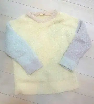 새상품급 젤라피케 pique 룸웨어 레인보우