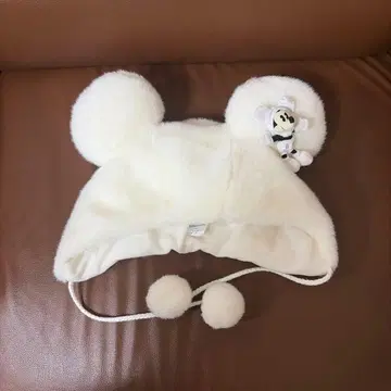 미키 폼폼 포함 화이트 캡