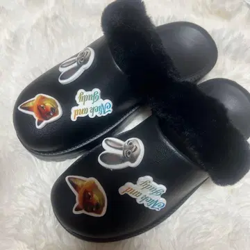 주토피아2 샌들