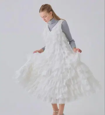 treat urself 엔젤 윙즈 롱 드레스 화이트