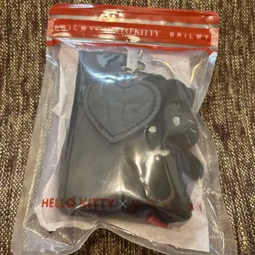 HELLO KITTY x BRILMY 립 참 BLACK ver.