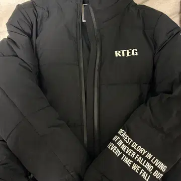 RTEG 블랙 다운 자켓 S 사이즈