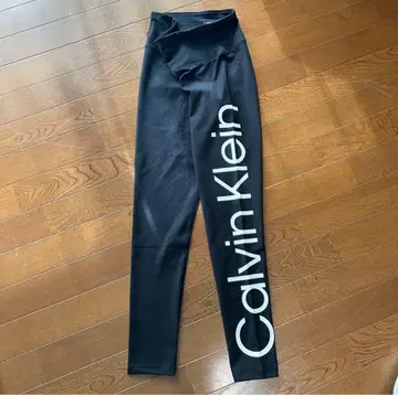 캘빈 클라인 여성 스패츠 레깅스 S