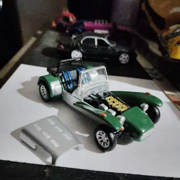 그린 컬러 슈퍼 7 미니카 약 1/64 스케일