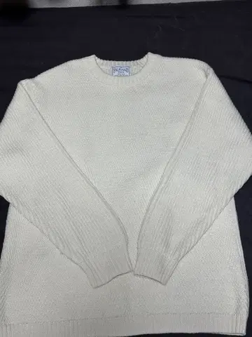 [새상품급] green label relaxing 화이트 크루넥 니트