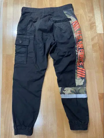 AVIREX 카고 팬츠 블랙 카모플라쥬