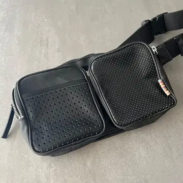 Paul Smith 바디백 블랙 허리백