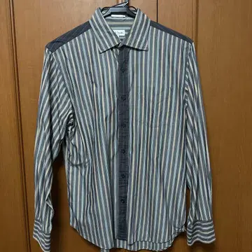 거의 새상품 Paul Smith 스트라이프 셔츠 L 사이즈 그레이 계열