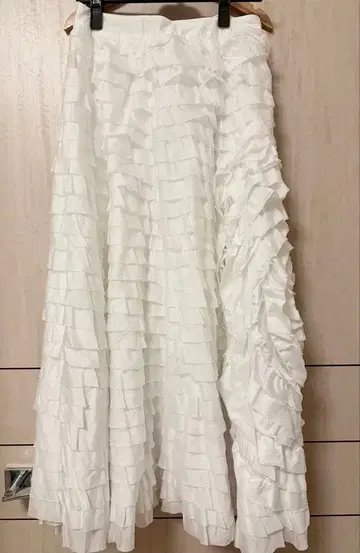 MYLAN 마이란 롱 스커트 여성용 화이트 프릴 스커트