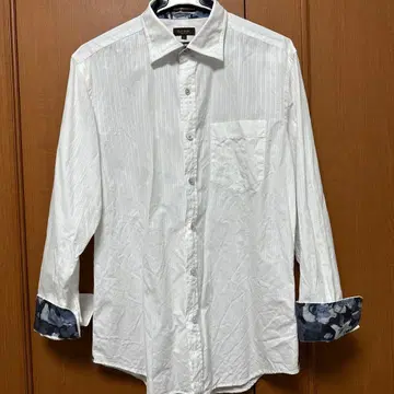 거의 새것 Paul Smith 스트라이프 화이트 셔츠 L