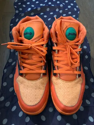 *리복 펌프 옴니 라이트 오렌지 할로윈*